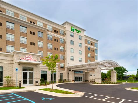 farmington hills michigan hotels